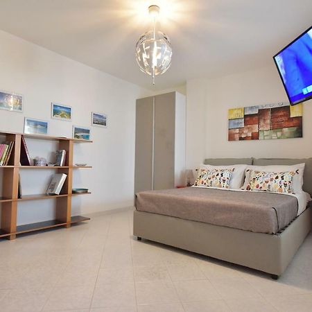 Stella Marina Apartment Quartu Sant'Elena Ngoại thất bức ảnh