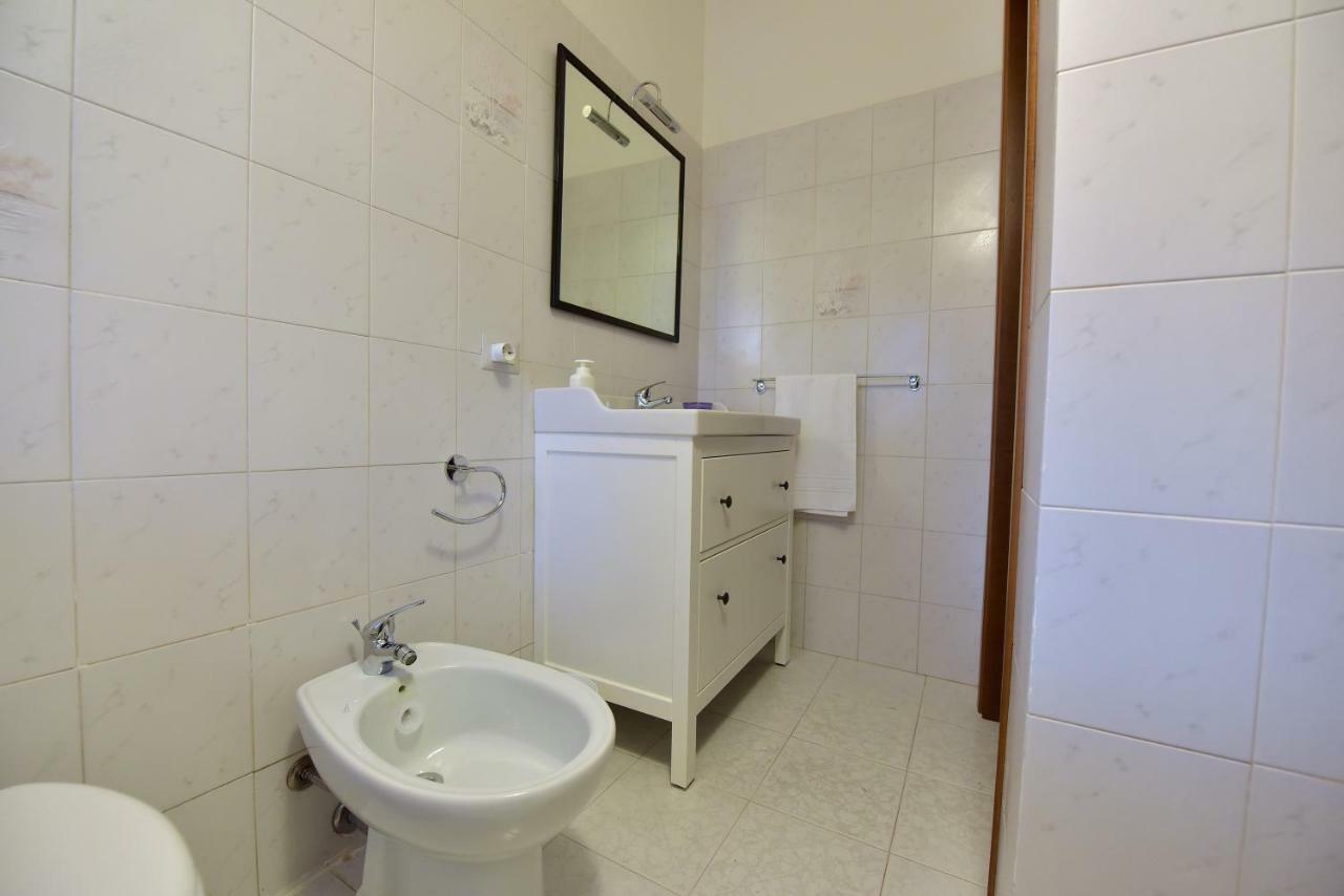 Stella Marina Apartment Quartu Sant'Elena Ngoại thất bức ảnh